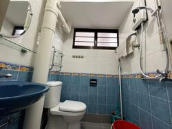 Blk 130 Yio Chu Kang Ville (Ang Mo Kio), HDB 3 Rooms #579048801